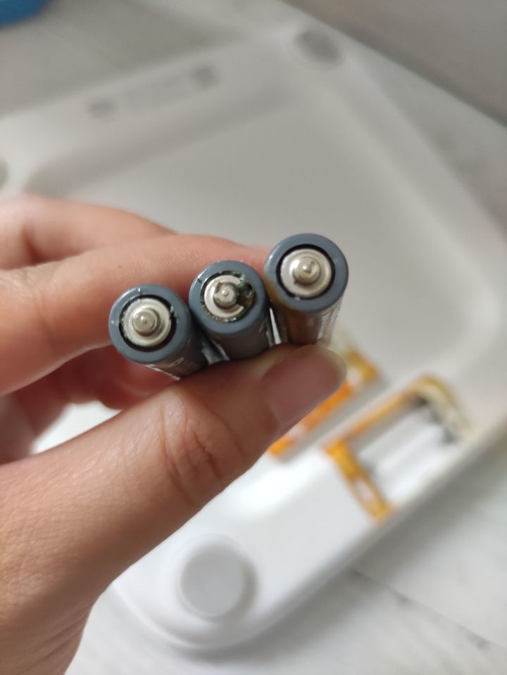 1738743435_TEqL9AYMba