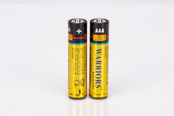 LR03（7号碱性电池） 140分钟