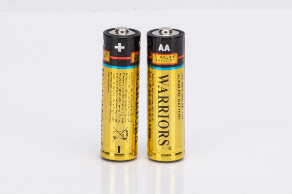 LR6（5号碱性电池） 300分钟